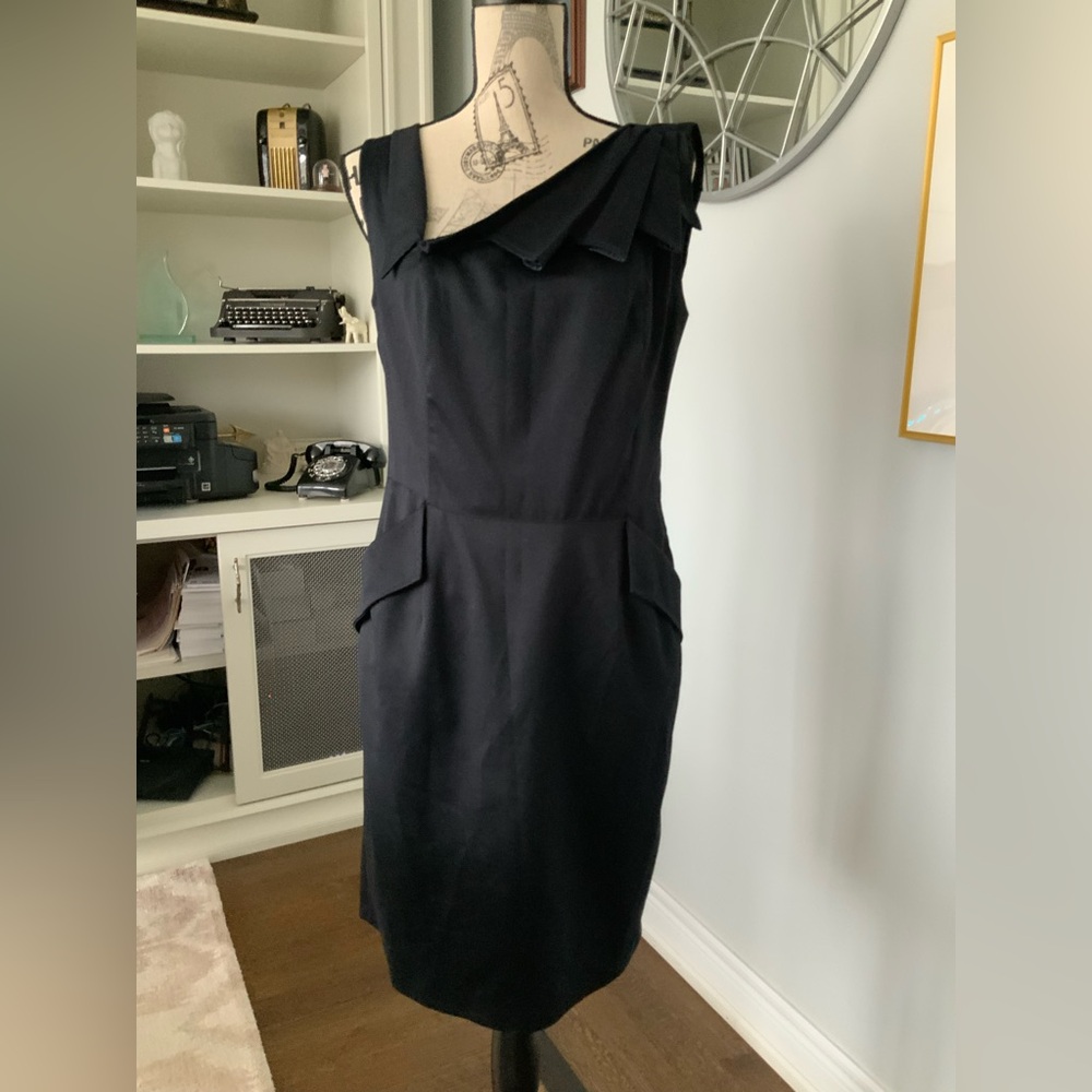 FIYONAS Sleeveless Asymmetrical Neckline Knee Length Dress Women’s Size 10 - Picture 8 of 16